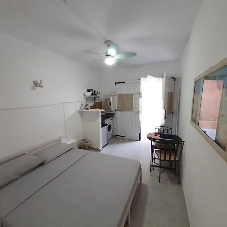 Appartamento Stanza/monolocale Sardegna 300m Dalla